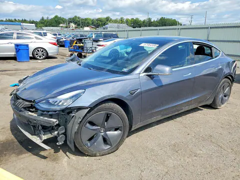 5YJ3E1EB0LF717504 — 2020 Tesla Model 3, Передняя часть (Front End), фото до ремонта