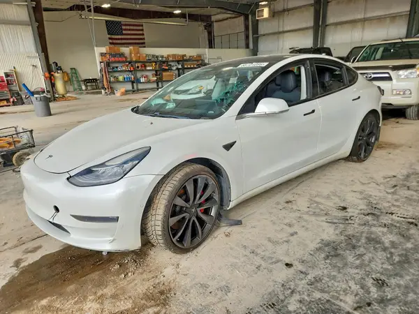 5YJ3E1EC0LF714367 Tesla Model 3 2020 — Front end damage, before-repair photo