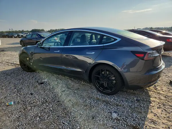 5YJ3E1EB4LF497722 — 2020 Tesla Model 3, zdjęcie 2 z Copart, Bok