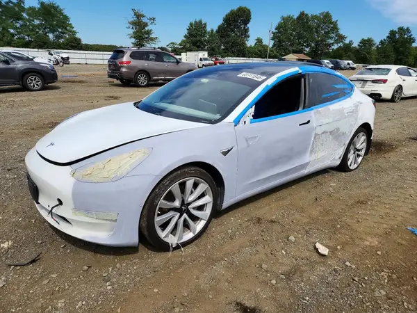 5YJ3E1EB1LF667356 — 2020 Tesla Model 3, Повреждения со всех сторон (All Over), фото до ремонта
