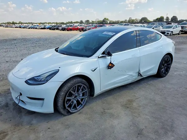 5YJ3E1EB0LF617726 Tesla Model 3 2020 — Front end damage, before-repair photo