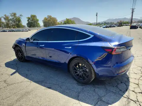 5YJ3E1EB8LF601189 — 2020 Tesla Model 3, photo 2 from Copart, Front end