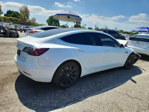 5YJ3E1EB1LF667678 — 2020 Tesla Model 3, photo 3 from Copart, Front end
