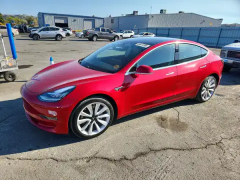 5YJ3E1EB7LF638170 Tesla Model 3 2020 — Rear end damage, before-repair photo