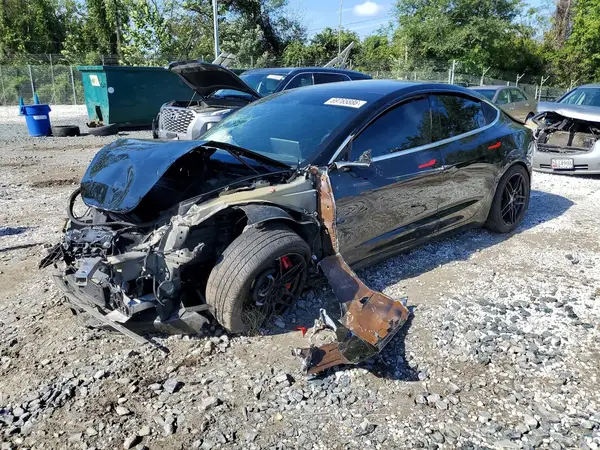 5YJ3E1EC7LF669203 — 2020 Tesla Model 3, Front end (Front End), before-repair photos