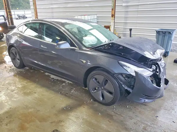 5YJ3E1EB4LF635629 — 2020 Tesla Model 3, photo 4 from Copart, Front end
