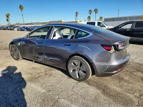 5YJ3E1EA2LF738118 — 2020 Tesla Model 3, photo 2 from Copart 16.10.2026, Side