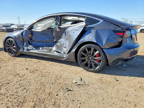 5YJ3E1EC3LF721202 — 2020 Tesla Model 3, zdjęcie 2 z Copart, Bok