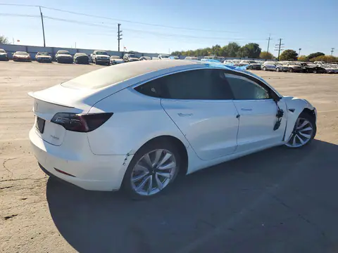 5YJ3E1EC6LF627637 — 2020 Tesla Model 3, photo 3 from Copart 22.10.2026, Front end