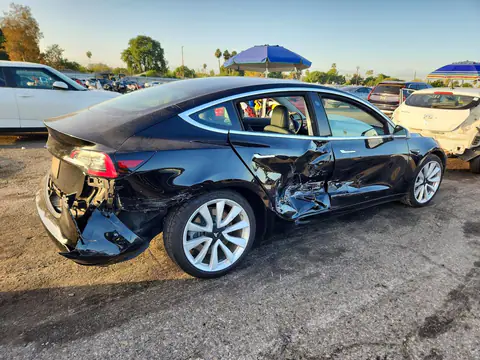 5YJ3E1EA9LF633642 — 2020 Tesla Model 3, photo 3 from Copart, Side