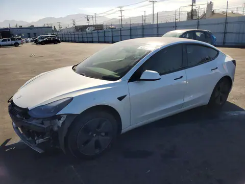 5YJ3E1EB8MF927155 — 2021 Tesla Model 3, Przód (Front End), zdjęć przed naprawą