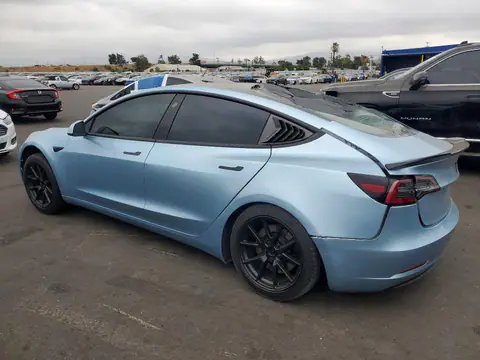 5YJ3E1EA6MF099114 — 2021 Tesla Model 3, photo 2 from Copart 14.10.2026, Rear end