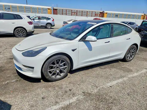 5YJ3E1EA6MF873393 — 2021 Tesla Model 3, Parte trasera (Rear End), fotos antes de reparar
