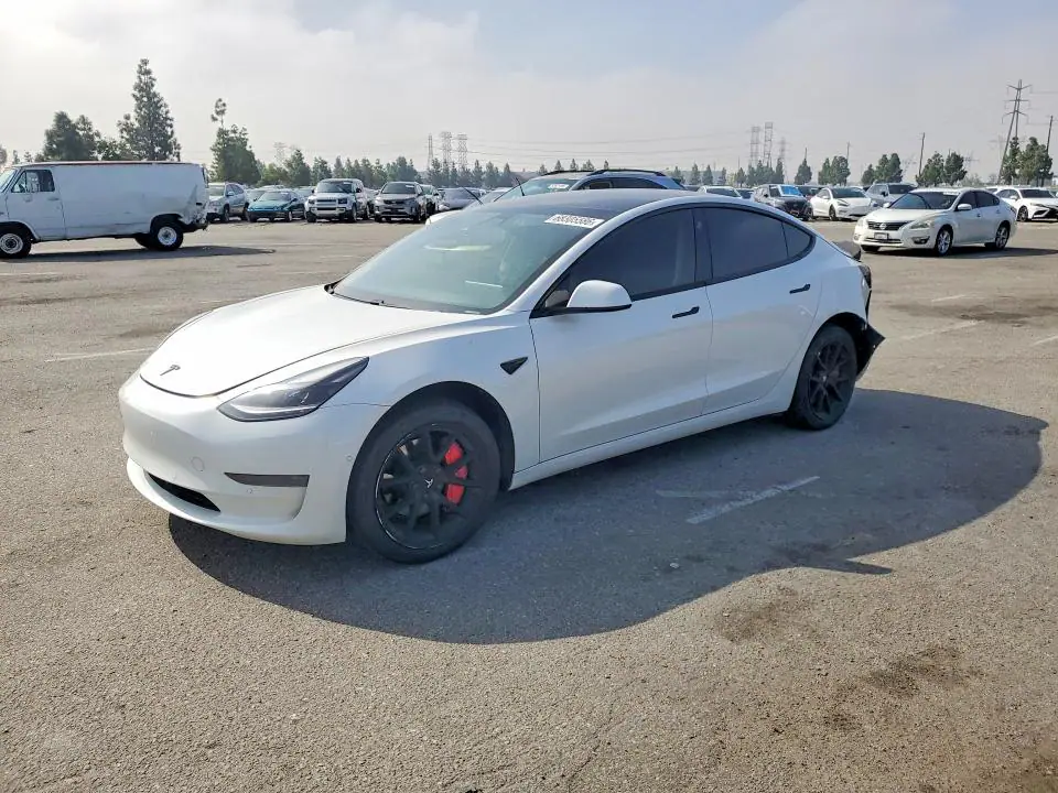 5YJ3E1EAXMF982164 Tesla Model 3 2021 — Rear end damage, before-repair photo