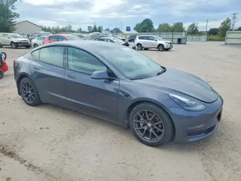 5YJ3E1EB8MF019434 — 2021 Tesla Model 3, foto 4 de Copart 28.09.2026, Parte trasera
