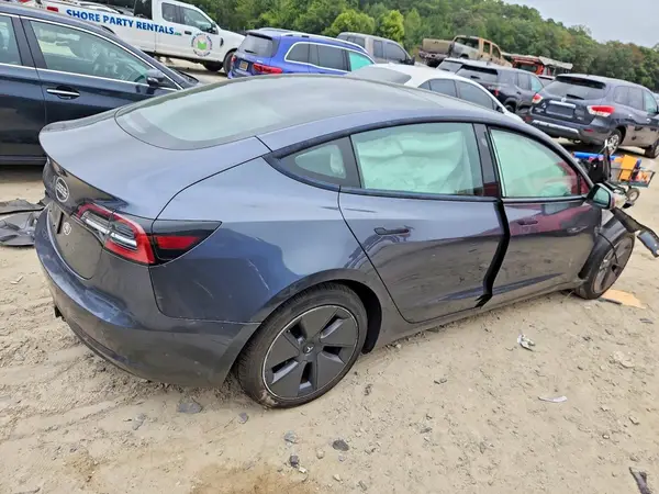 5YJ3E1EA5MF911468 — 2021 Tesla Model 3, photo 3 from Copart 13.10.2026, Front end