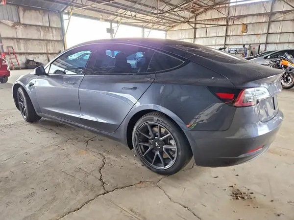 5YJ3E1EA0MF872966 — 2021 Tesla Model 3, photo 2 from Copart, Side