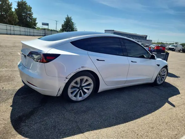 5YJ3E1EA6MF052875 — 2021 Tesla Model 3, photo 3 from Copart, Front end