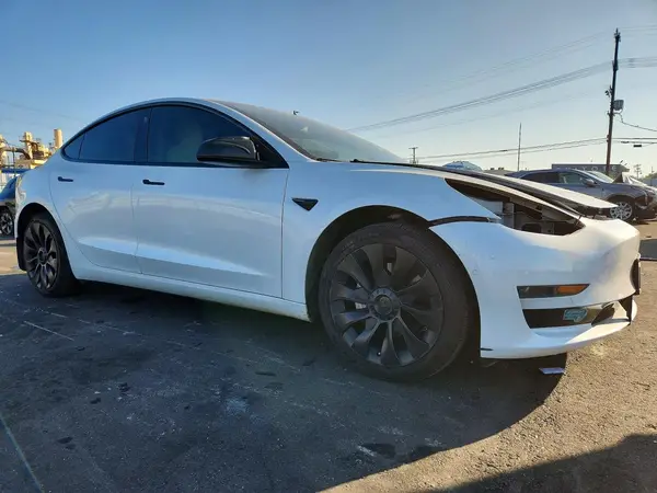 5YJ3E1EA6MF873202 — 2021 Tesla Model 3, photo 4 from Copart, Front end