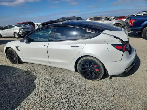 5YJ3E1EA2MF872080 — 2021 Tesla Model 3, photo 2 from Copart 29.09.2026, Rear end