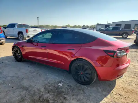 5YJ3E1EB2MF980370 — 2021 Tesla Model 3, фото 2 с аукциона Copart 24.09.2026, Мелкие вмятины и царапины