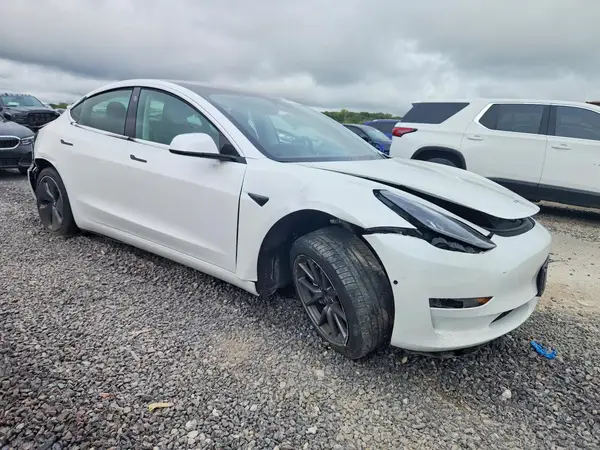 5YJ3E1EA9MF013620 — 2021 Tesla Model 3, photo 4 from Copart, Roof