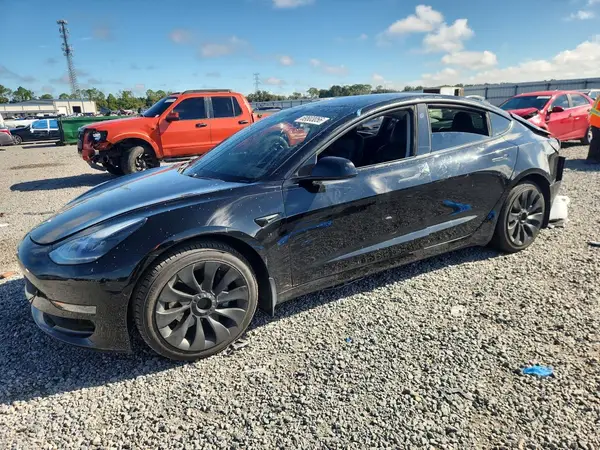 5YJ3E1EA2MF977282 Tesla Model 3 2021 — Rear end damage, before-repair photo