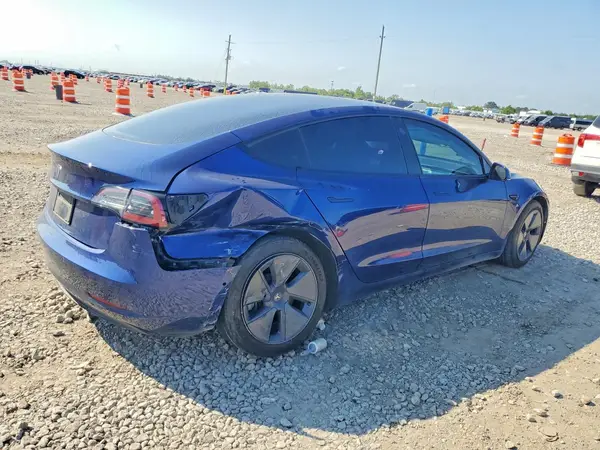 5YJ3E1EA4MF093246 — 2021 Tesla Model 3, photo 3 from Copart, Rear end