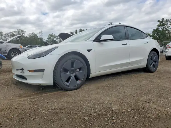 5YJ3E1EA8MF915823 Tesla Model 3 2021 — Front end damage, before-repair photo