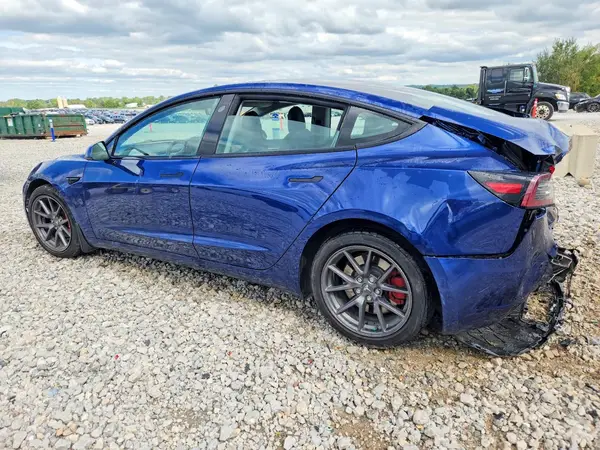 5YJ3E1EB2MF983317 — 2021 Tesla Model 3, zdjęcie 2 z Copart, Tył