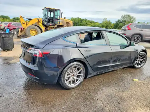 5YJ3E1EA7MF853959 — 2021 Tesla Model 3, photo 3 from Copart 20.10.2026, Flood