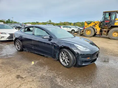 5YJ3E1EA7MF853959 — 2021 Tesla Model 3, photo 4 from Copart 20.10.2026, Flood