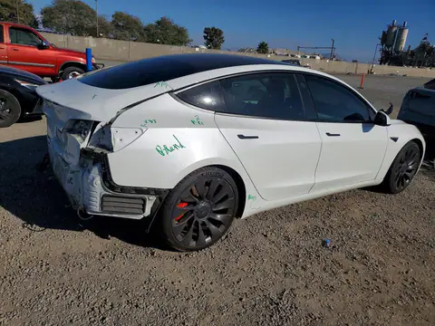 5YJ3E1EC3MF000928 — 2021 Tesla Model 3, photo 3 from Copart 23.10.2026, Rear end
