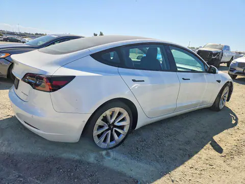 5YJ3E1EB7MF010157 — 2021 Tesla Model 3, photo 3 from Copart 15.10.2026, Front end