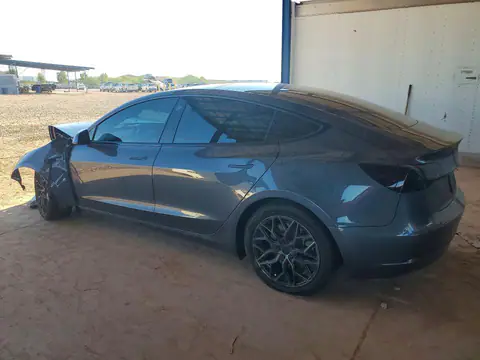 5YJ3E1EB4MF071952 — 2021 Tesla Model 3, photo 2 from Copart 15.10.2026, Front end