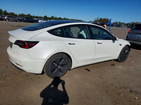 5YJ3E1EAXMF099388 — 2021 Tesla Model 3, photo 3 from Copart, Front end
