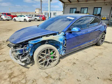5YJ3E1EB5NF138334 — 2022 Tesla Model 3, Parte delantera (Front End), fotos antes de reparar