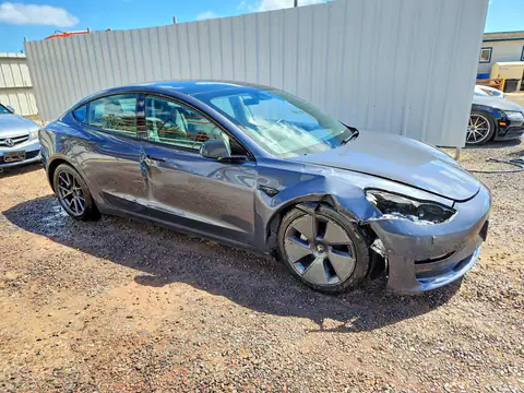 5YJ3E1EB9NF307982 — 2022 Tesla Model 3, фото 4 с аукциона Copart 28.09.2026, Передняя часть