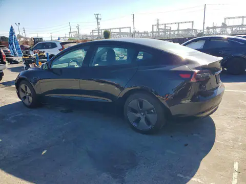 5YJ3E1EA9NF123732 — 2022 Tesla Model 3, photo 2 from Copart 14.10.2026, Side