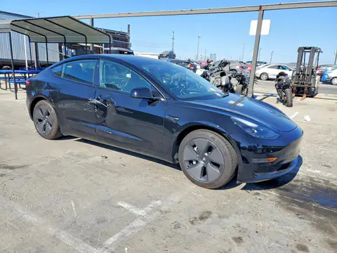 5YJ3E1EA9NF123732 — 2022 Tesla Model 3, photo 4 from Copart 14.10.2026, Side