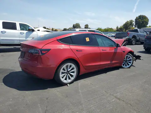 5YJ3E1EB1NF132546 — 2022 Tesla Model 3, фото 3 с аукциона Copart 28.10.2026, ПЕРЕДНЯЯ ЧАСТЬ