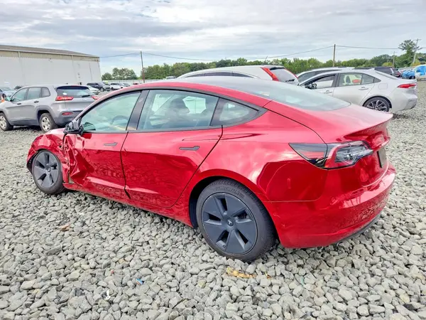 5YJ3E1EB5NF173374 — 2022 Tesla Model 3, photo 2 from Copart 28.09.2026, Side