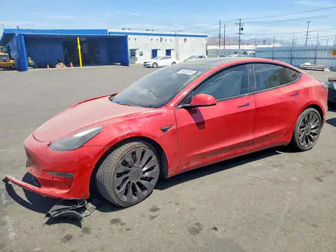 5YJ3E1EC7NF233809 — 2022 Tesla Model 3, Front end (Front End), before-repair photos