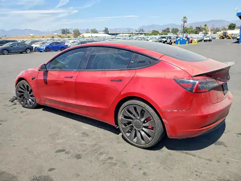 5YJ3E1EC7NF233809 — 2022 Tesla Model 3, zdjęcie 2 z Copart 30.09.2026, Przód