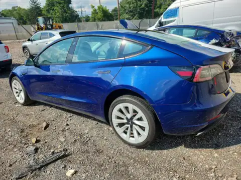 5YJ3E1EA5NF370844 — 2022 Tesla Model 3, photo 2 from Copart 21.09.2026, Front end