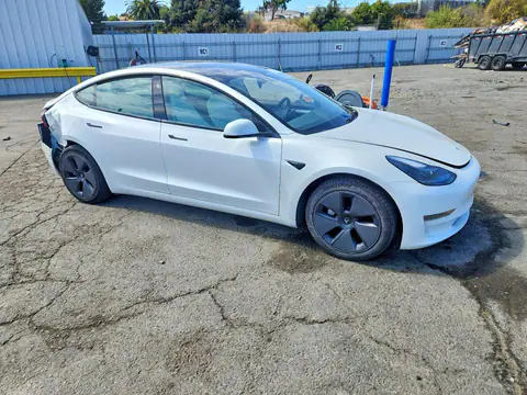 5YJ3E1EA1NF330602 — 2022 Tesla Model 3, photo 4 from Copart 23.10.2026, Rear end