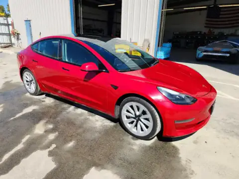 5YJ3E1EB7NF305194 — 2022 Tesla Model 3, foto 4 de Copart 23.09.2026, Daños mecánicos