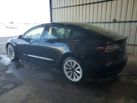 5YJ3E1EBXNF290576 — 2022 Tesla Model 3, photo 2 from Copart 21.09.2026, Hail