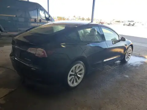 5YJ3E1EBXNF290576 — 2022 Tesla Model 3, photo 3 from Copart 21.09.2026, Hail