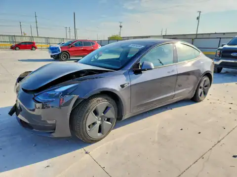 5YJ3E1EB1NF171993 Tesla Model 3 2022 — Front end damage, before-repair photo